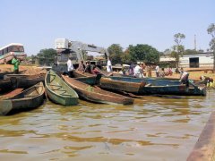 Februari 2012 - De steiger in Jinja